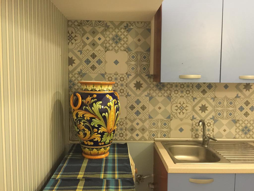 Loft Rapisardi Apartment Catania Bagian luar foto